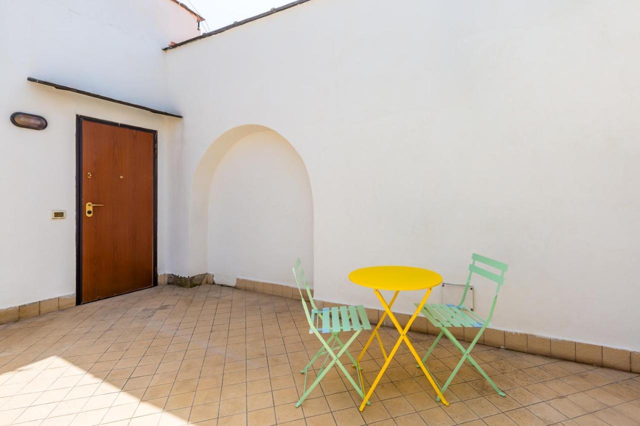 Attico Al Duomo By Napoliapartments מראה חיצוני תמונה
