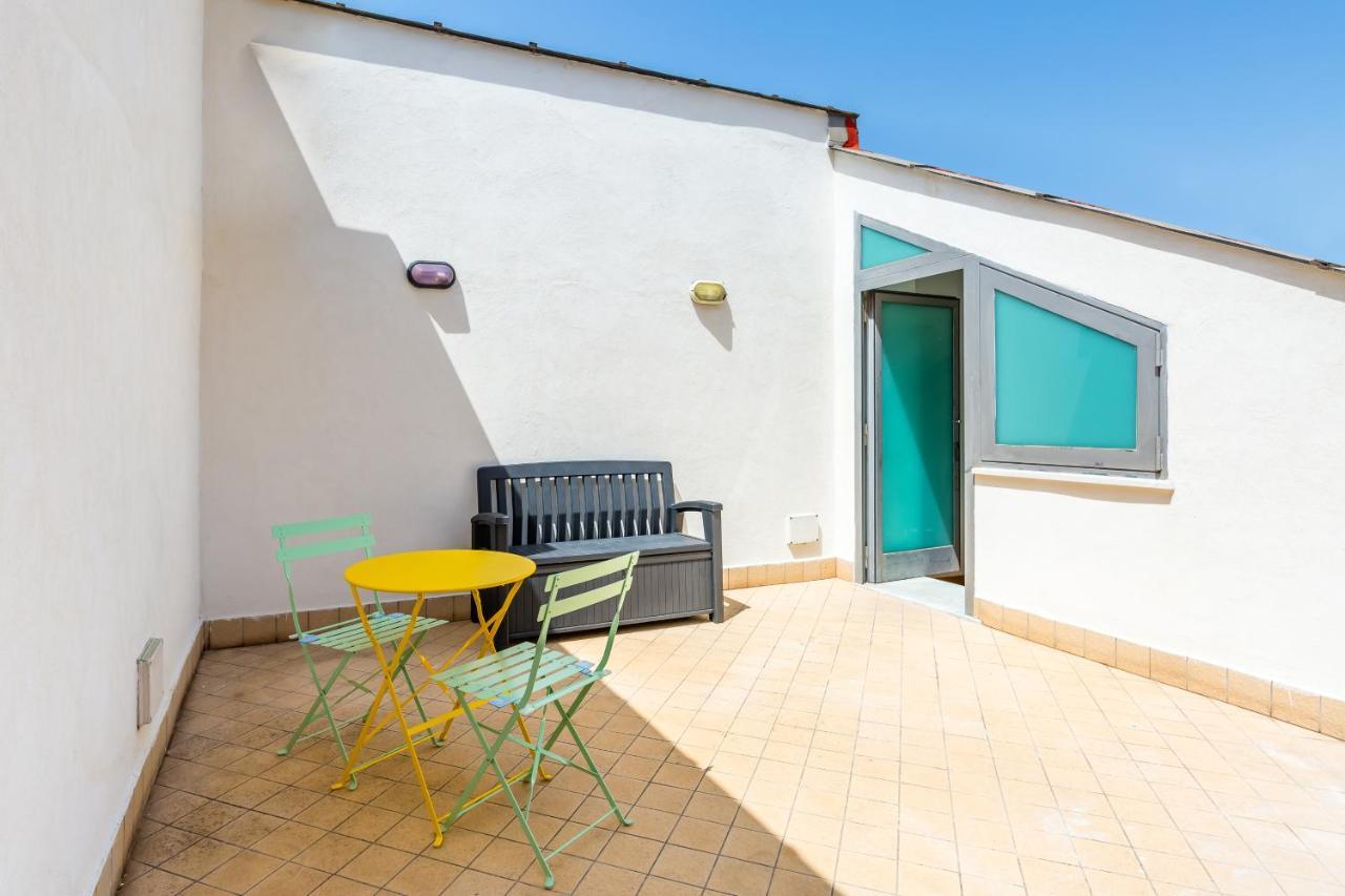 Attico Al Duomo By Napoliapartments מראה חיצוני תמונה