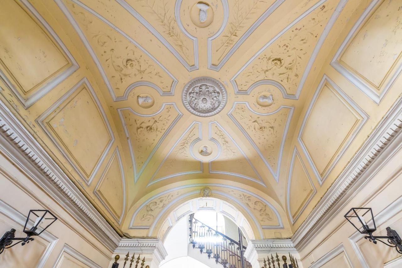 Attico Al Duomo By Napoliapartments מראה חיצוני תמונה